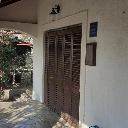 Rudi - One Bedroom With Terrace *