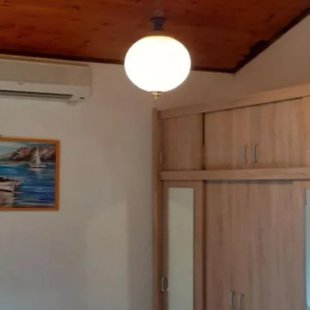 Rudi - One Bedroom With Terrace *