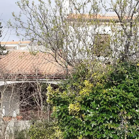 Rudi - One Bedroom With Terrace