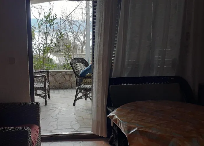 Rudi - One Bedroom With Terrace * Klenovica